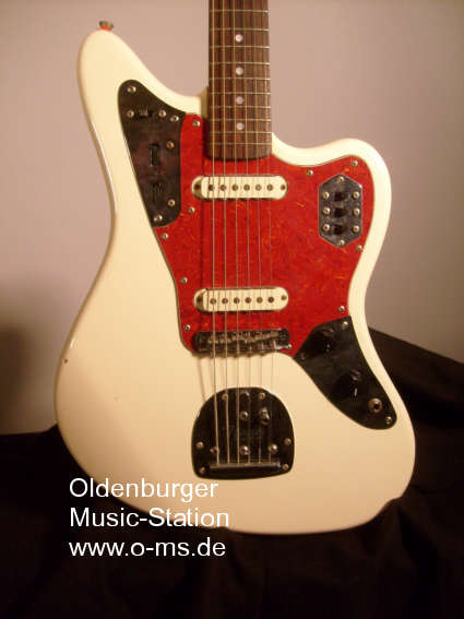 Fender_Jaguar_1995_White_Body Front.jpg
